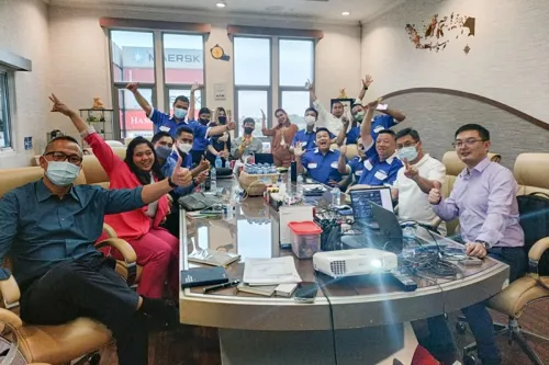 Capacitación de clientes indonesios en 2023
