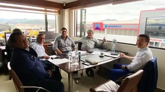 Servicios de reparación in situ en el extranjero