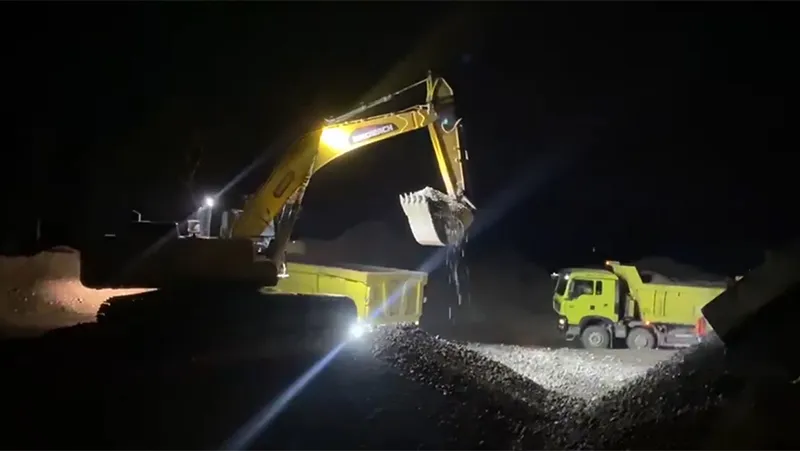 Excavadora de cadenas ZG365
