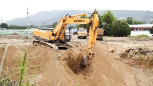 Excavadora de cadenas ZG380 para la manipulación de arena y rocas