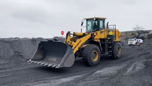 Cargadora de ruedas ZL60H en funcionamiento