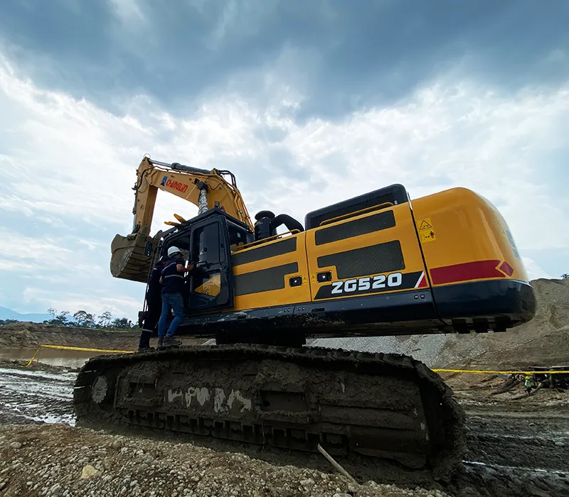 Excavadora de cadenas ZG520