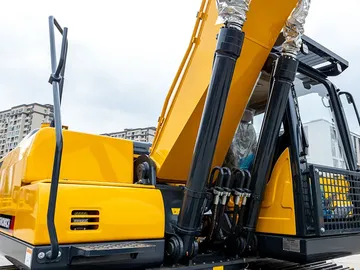 Excavadora de cadenas ZG220