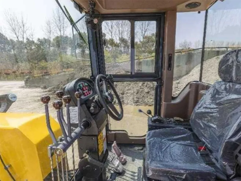 Motoniveladora PY130H