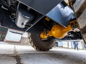 Compactador vibratorio de un tambor GYS08J