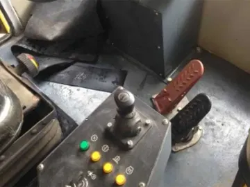 Compactador de vertederos GYL263