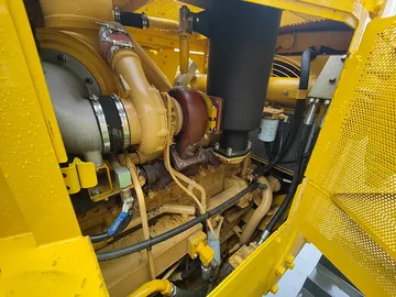 Bulldozer hidráulico sobre orugas YD220