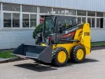 Cargadora compacta de ruedas 275G