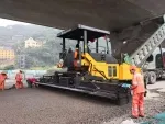 Pavimentadora de asfalto sobre orugas GYA6000