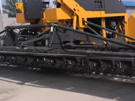 Pavimentadora de asfalto sobre orugas GYA9000